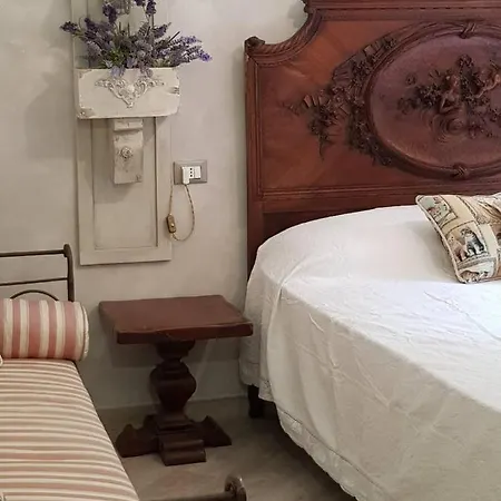 مزرعة للإقامة Nel Giardino Di Dafne *