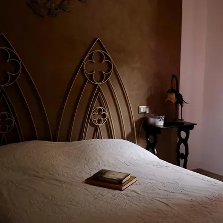 مزرعة للإقامة Nel Giardino Di Dafne *